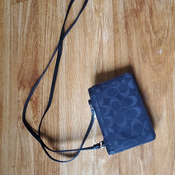 COACH  Mini PURSE👜 - Picture 3 of 4